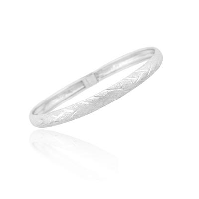 Sterling Silver Diamond-Cut Flex Bangle