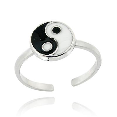 Sterling Silver Black & White Enamel Yin Yang Toe Ring