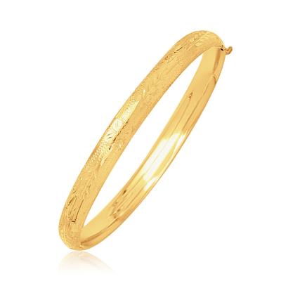 14k Yellow Gold Dome Motif Childrens Bangle with Diamond Cuts