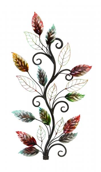 Metal wall decor brings the nature to your rooms