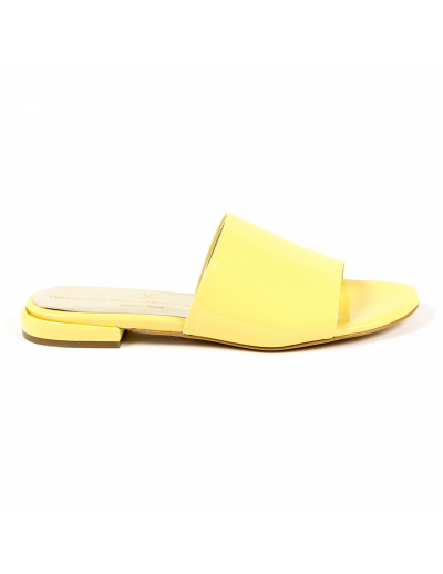 V 1969 Italia Womens Flat Sandal Yellow IZAR