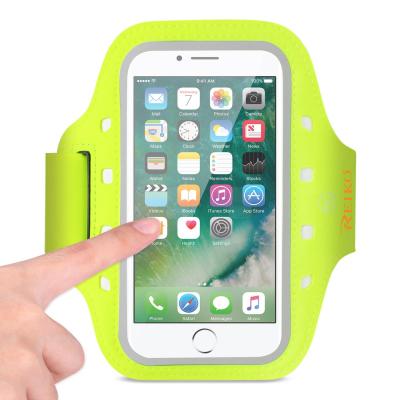 REIKO RUNNING SPORTS ARMBAND FOR IPHONE 7/ 6/ 6S OR 5 INCHES DEVICE WITH LED IN GREEN (5x5 INCHES)