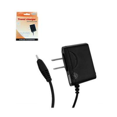 REIKO PORTABLE 3.5MM USB TRAVEL ADAPTER CHARGER WITH BUILT IN CABLE IN BLACKBLACK